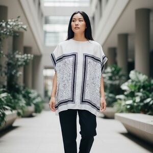 Vince Monochrome Women's Tunic